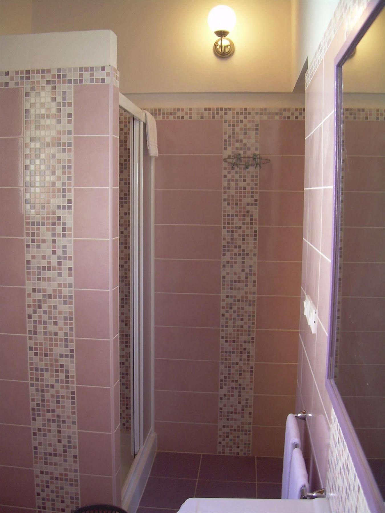 צ'יוויטווקיה Hotel Samarcanda מראה חיצוני תמונה